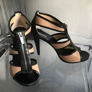 MICHAEL Michael Kors Berkley T-Strap